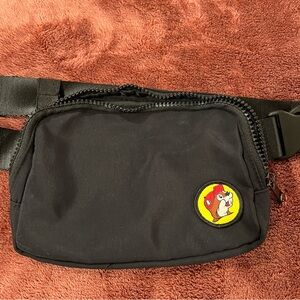 buc-ee’s belt bag